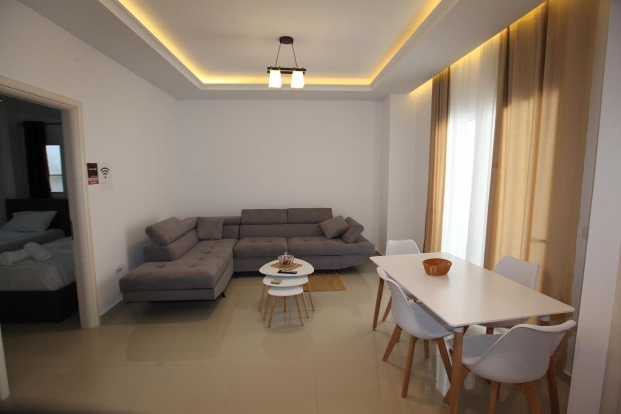 Deda Apartments Sarande Exterior photo